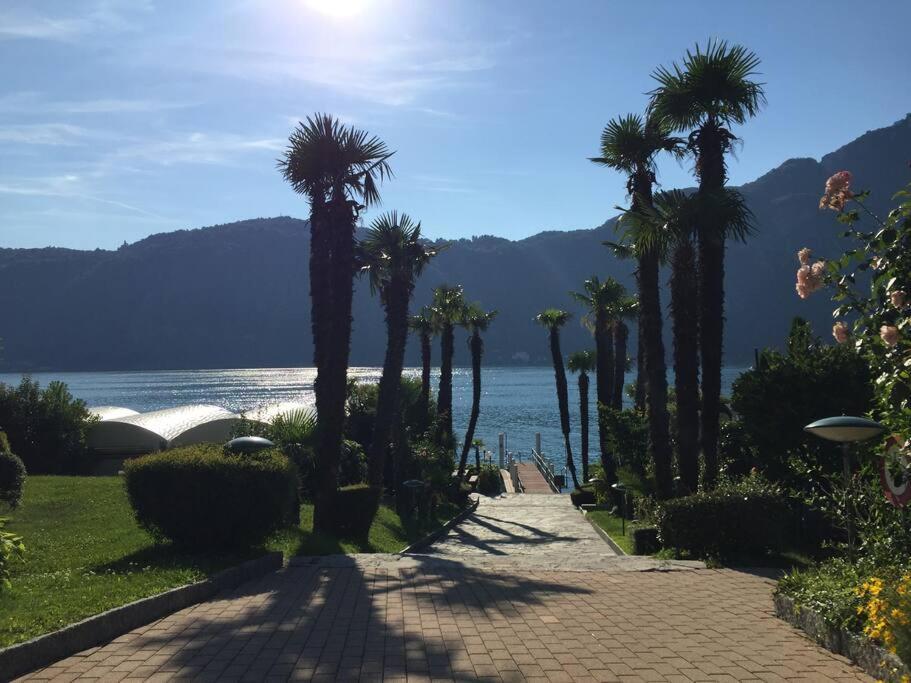 Luganersee, Pool, Strand, Parkplatz, Suite Bissone Exterior photo